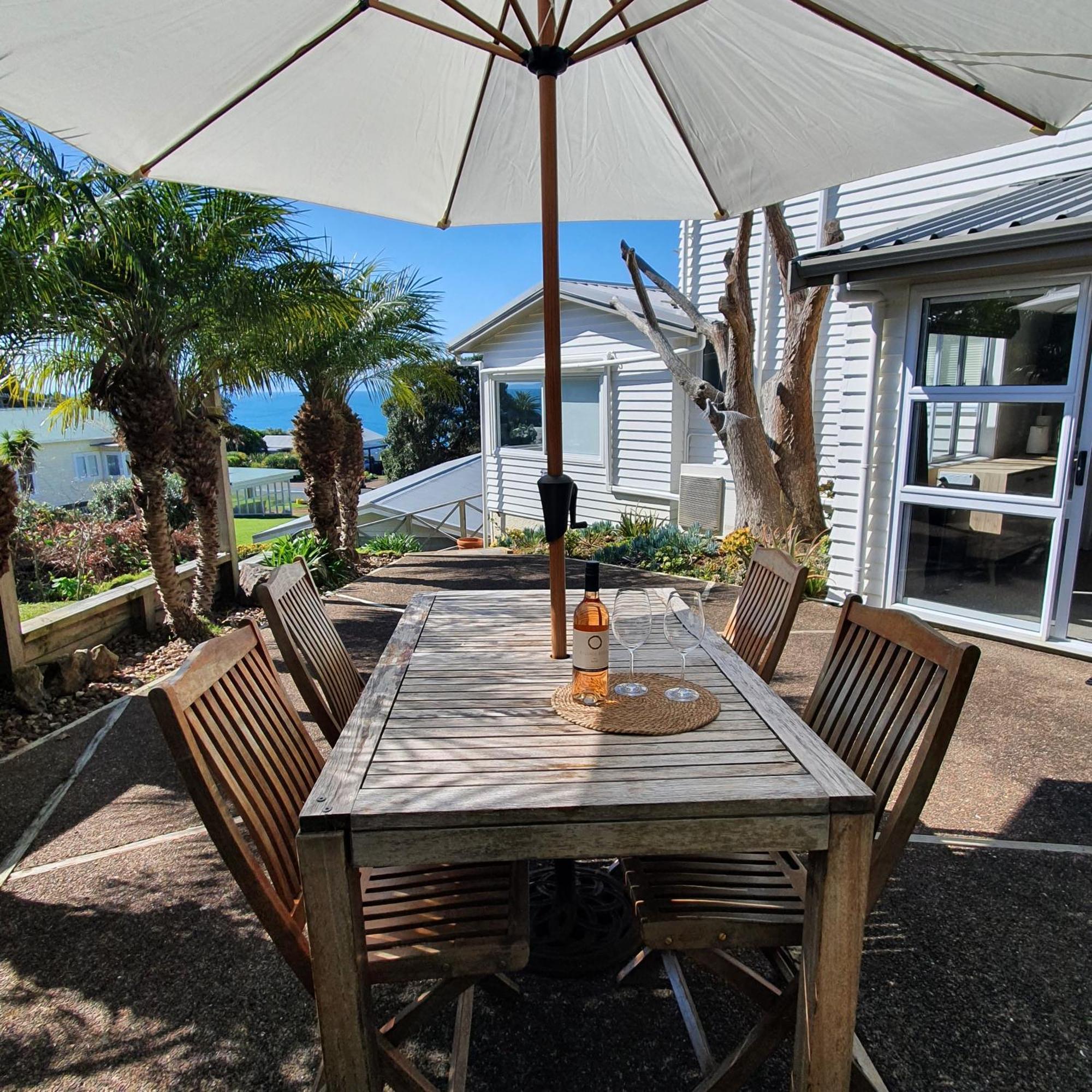 Oneroa Bay View Apartment Exterior foto